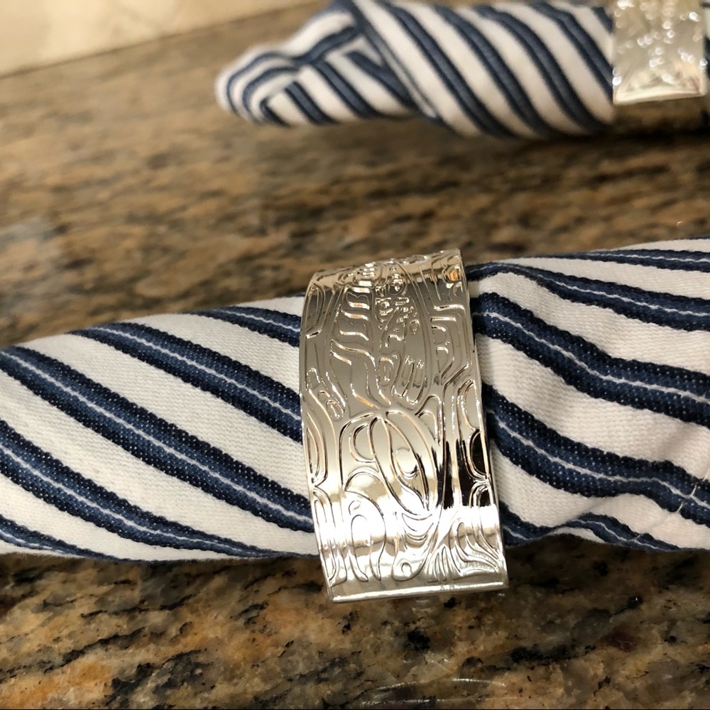 Silver Plated Napkin Rings - Picture 7 of 12